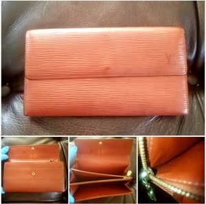 Louis Vuitton Epi (Long Wallet / Unisex)